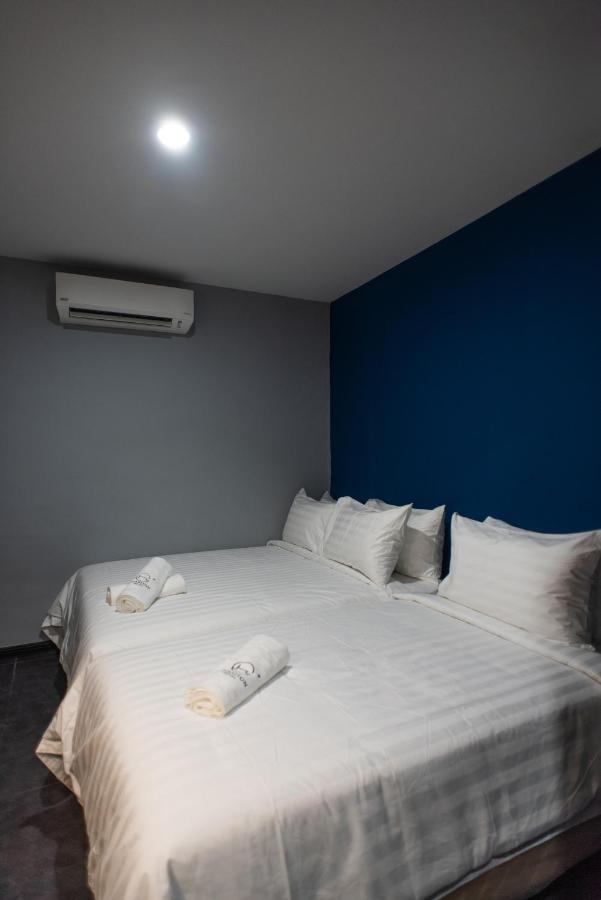 Chariton Hotel Bagan Butterworth Exteriör bild